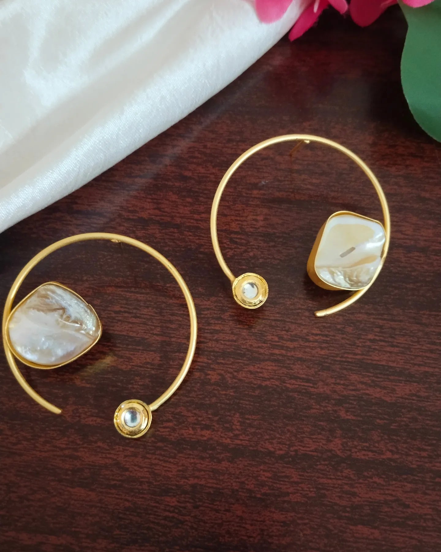 Statement mother of pearl earring