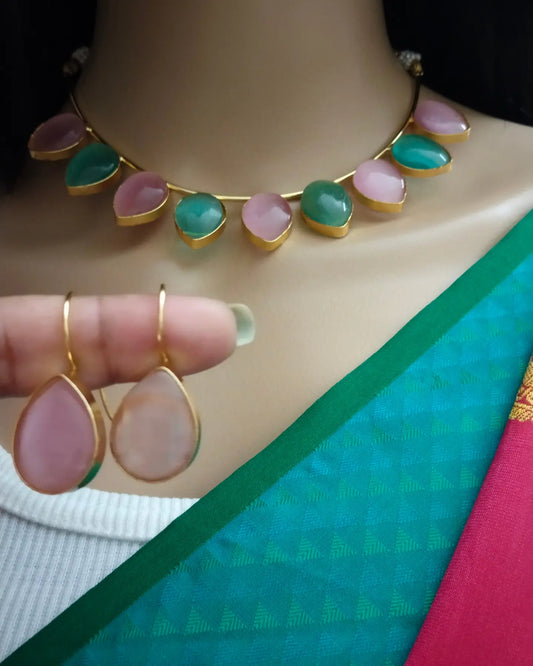 Petal shaped pink with turquoise blue husli choker necklace set
