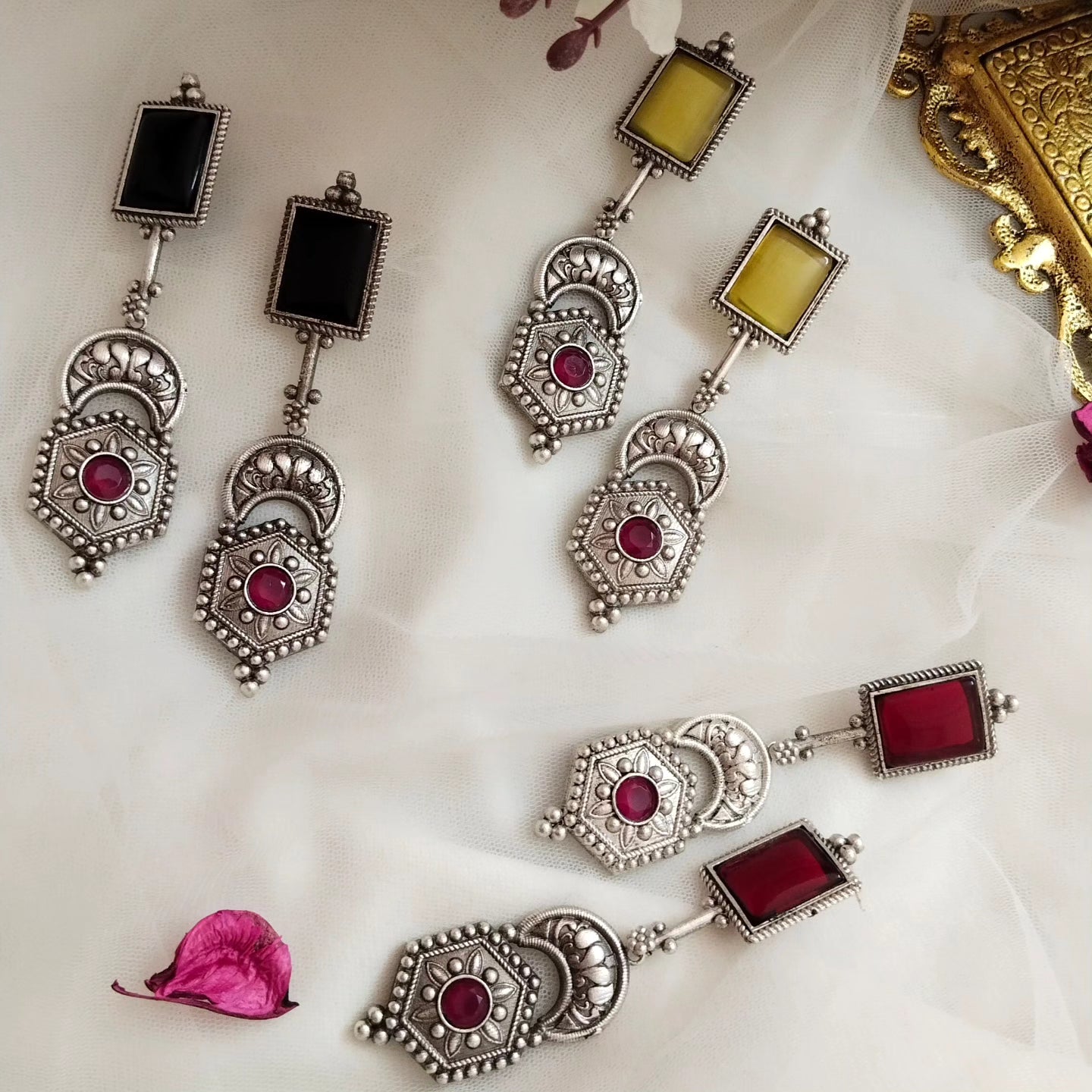 ASR001 Silver Replica Earring