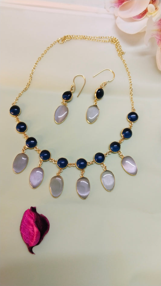 Blue& whitish grey stone charm necklace with earring
