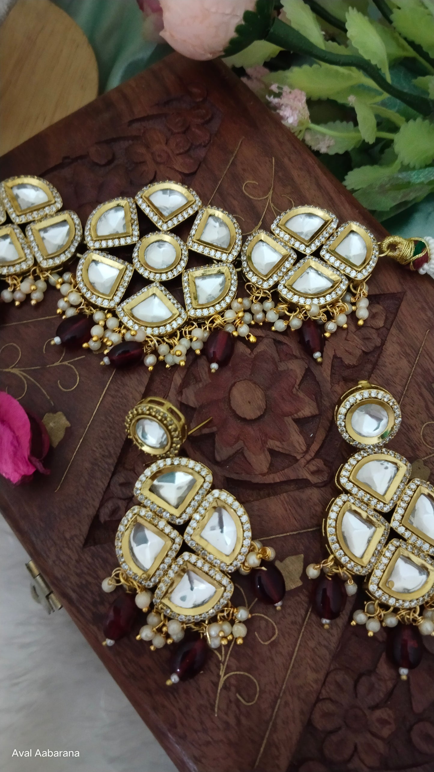 Royal polki choker necklace set