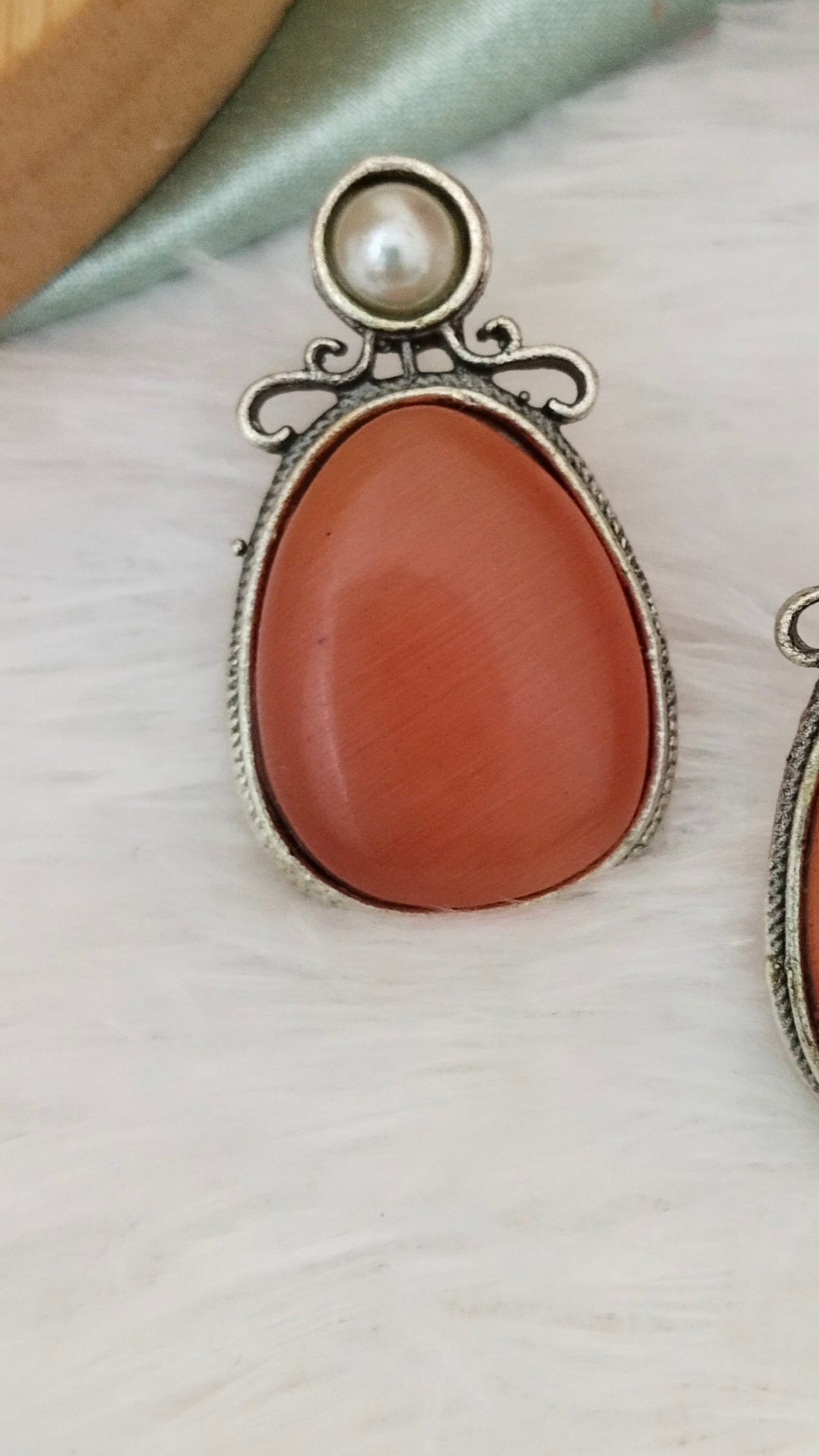 Beautiful Silver Replica orange monalisa stone earrings