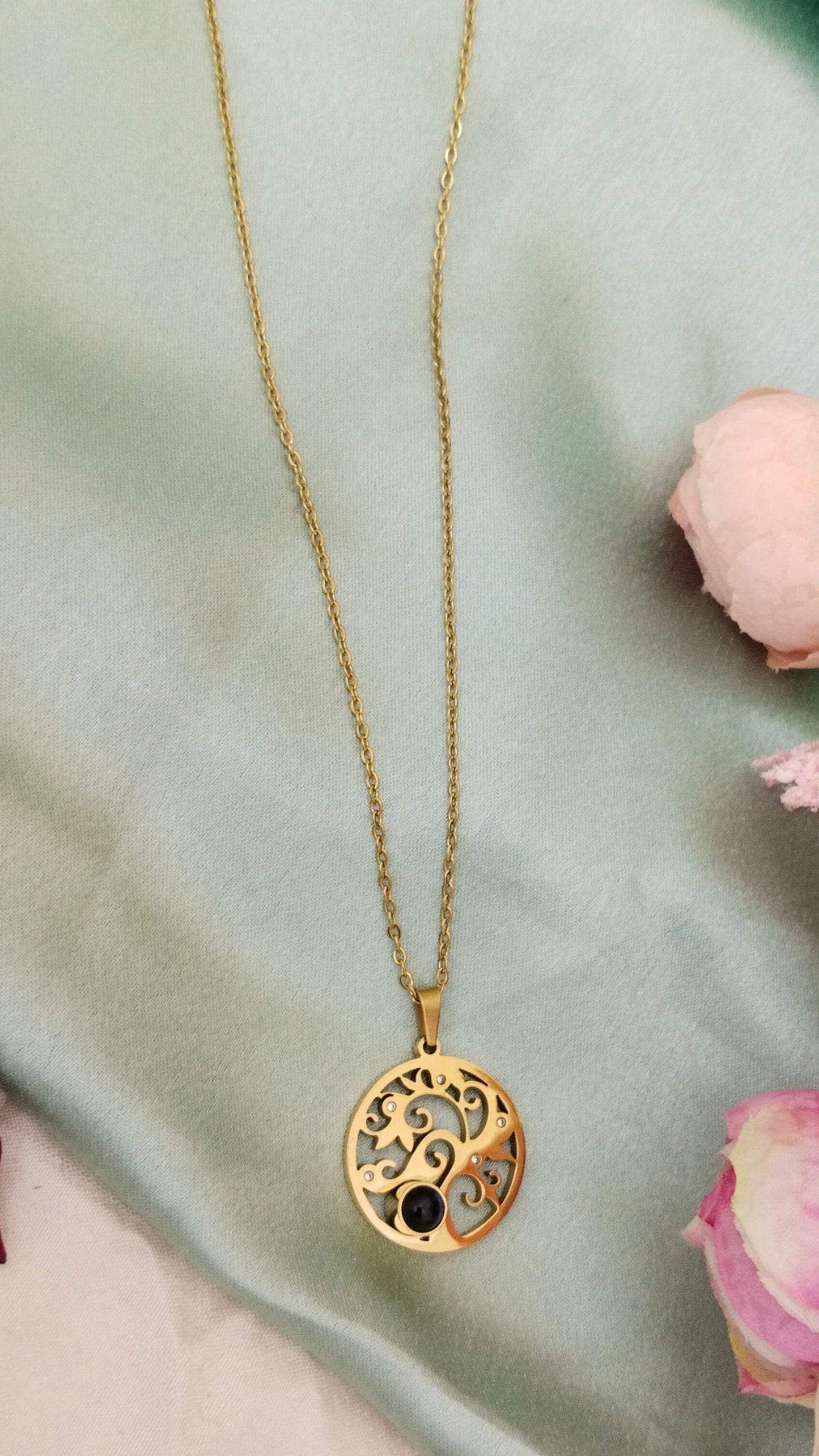 Anti tarnish stainless steel tree pendant chain