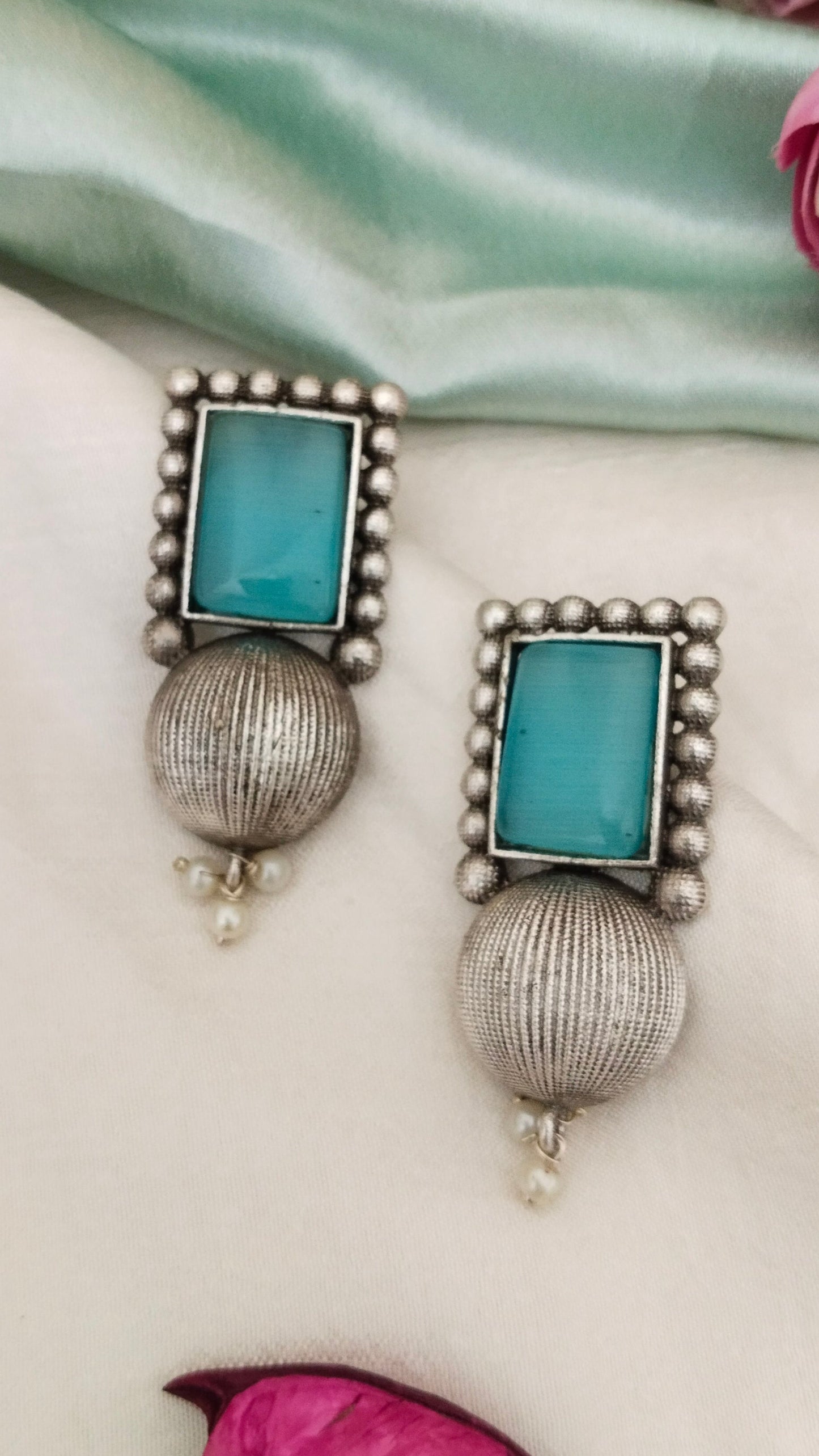 Elegant Silver replica monalisa stone earring in turquoise & mint green