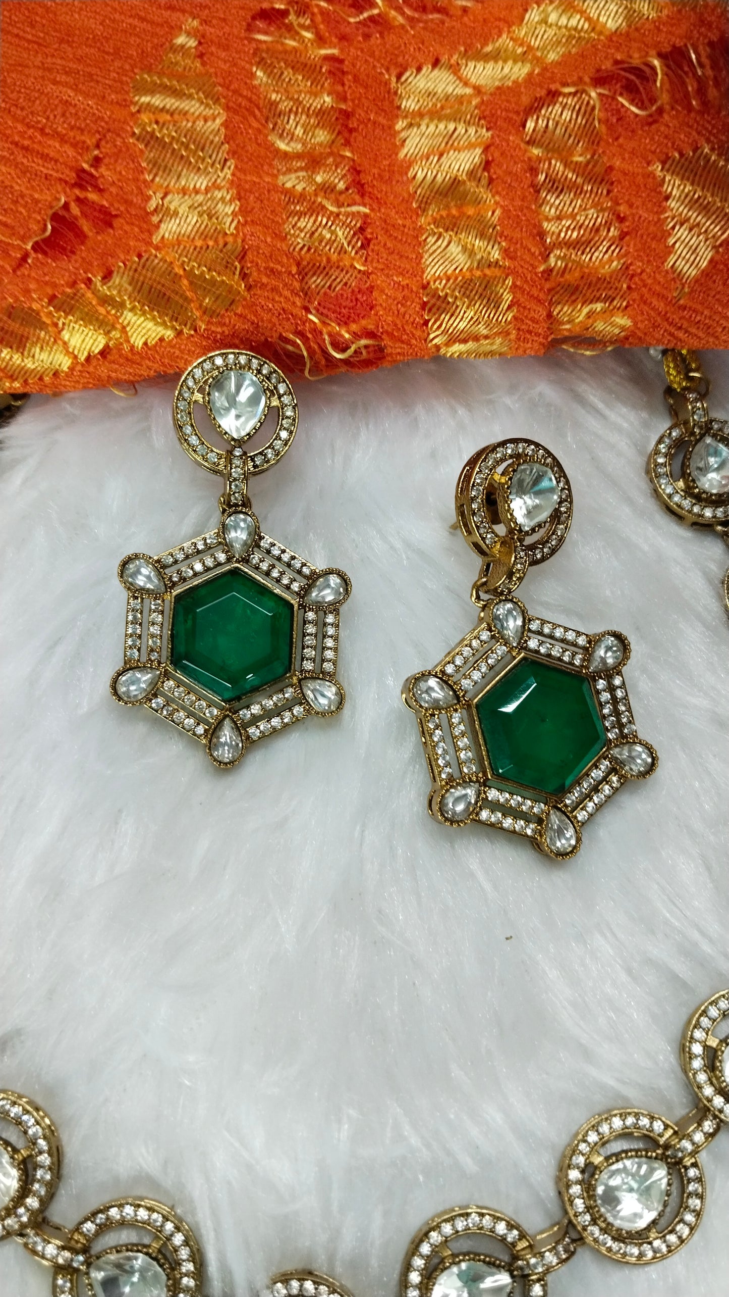 Premium Doublet polki Dimond emerald green necklace set