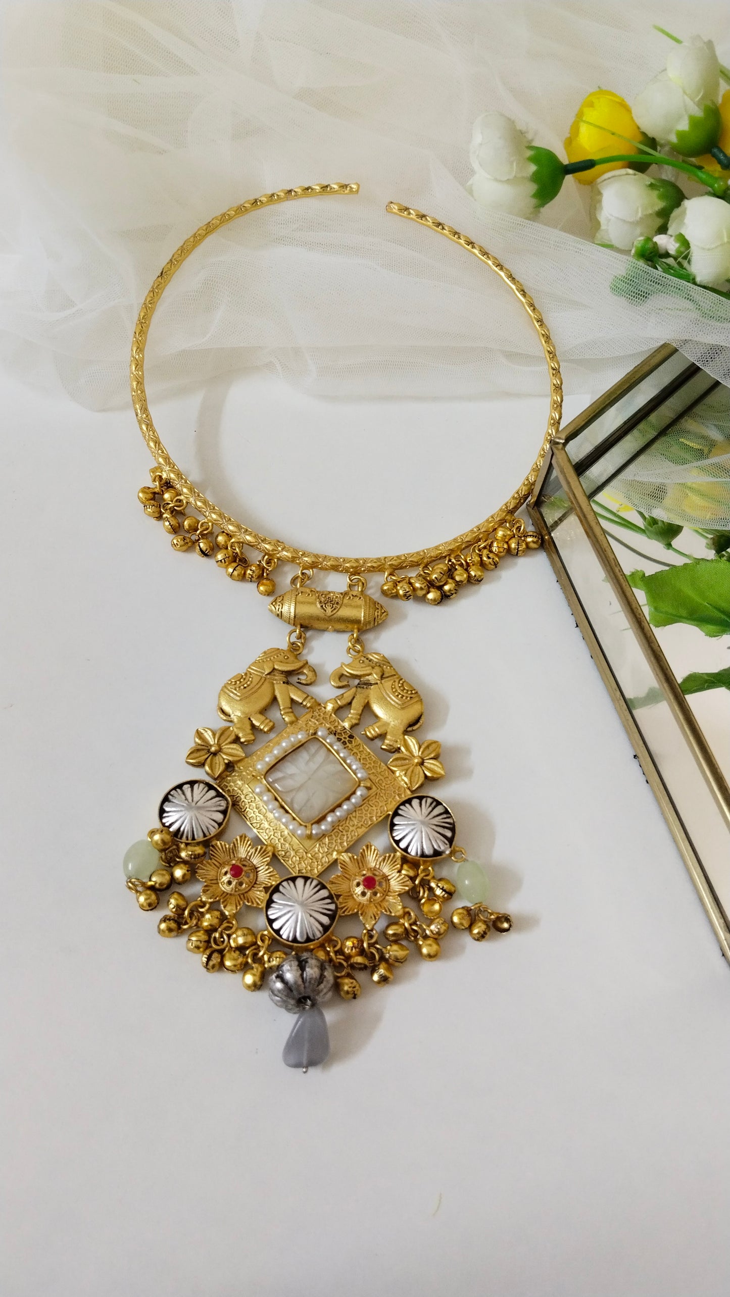 Royal husli with elephant & dual tone(Only neckpiece ) ABN10