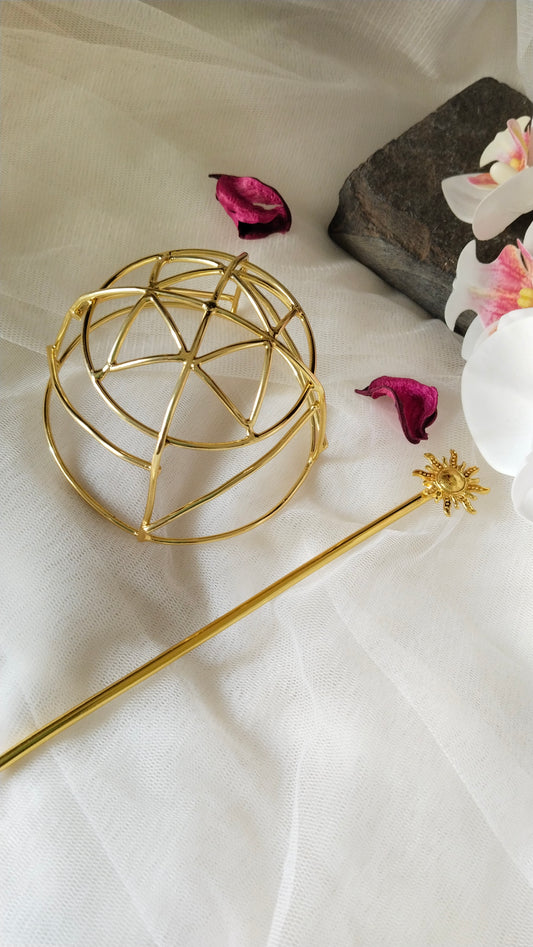 Janhvi kapoor Hair bun accessories 2