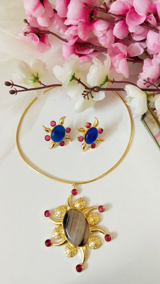 Sun shaped husli with elephant Hasli ABN11