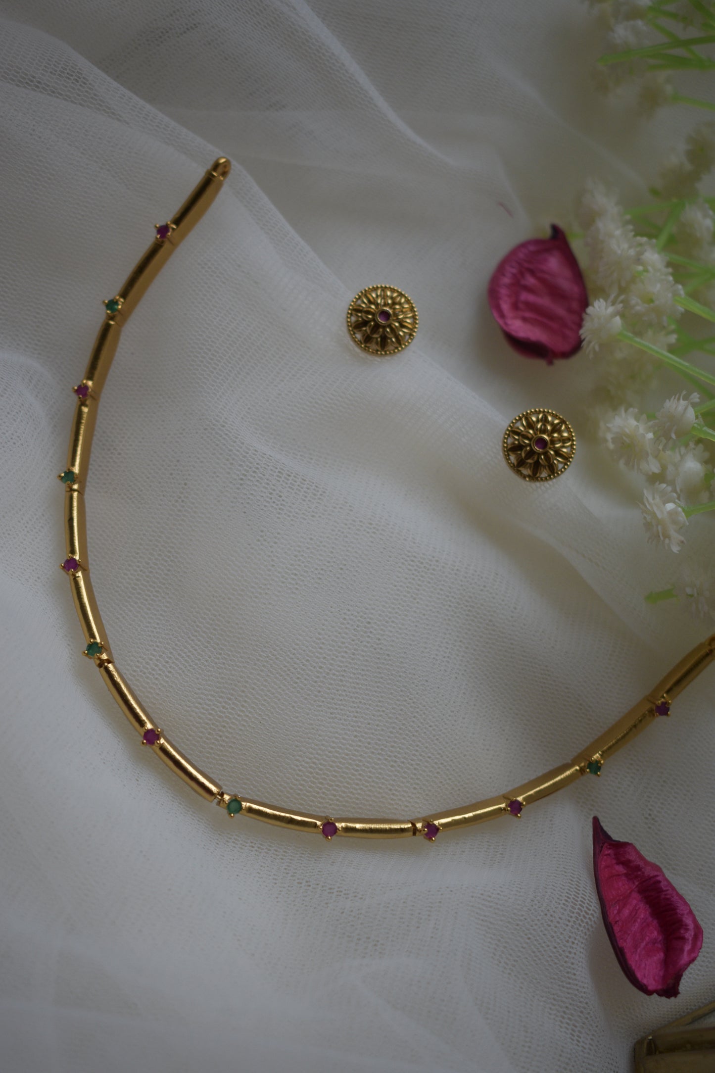 ATN0003 Multicolour chic Neckline