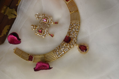 Diamond loolalike red and b lue Necklace sets