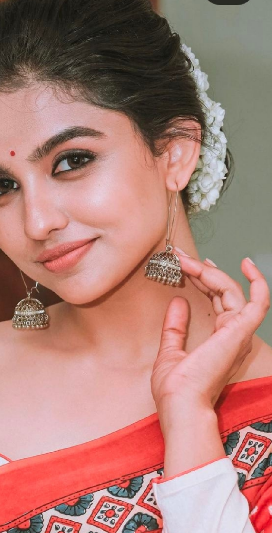 Long hook Jhumka in silver tone & Antique tone