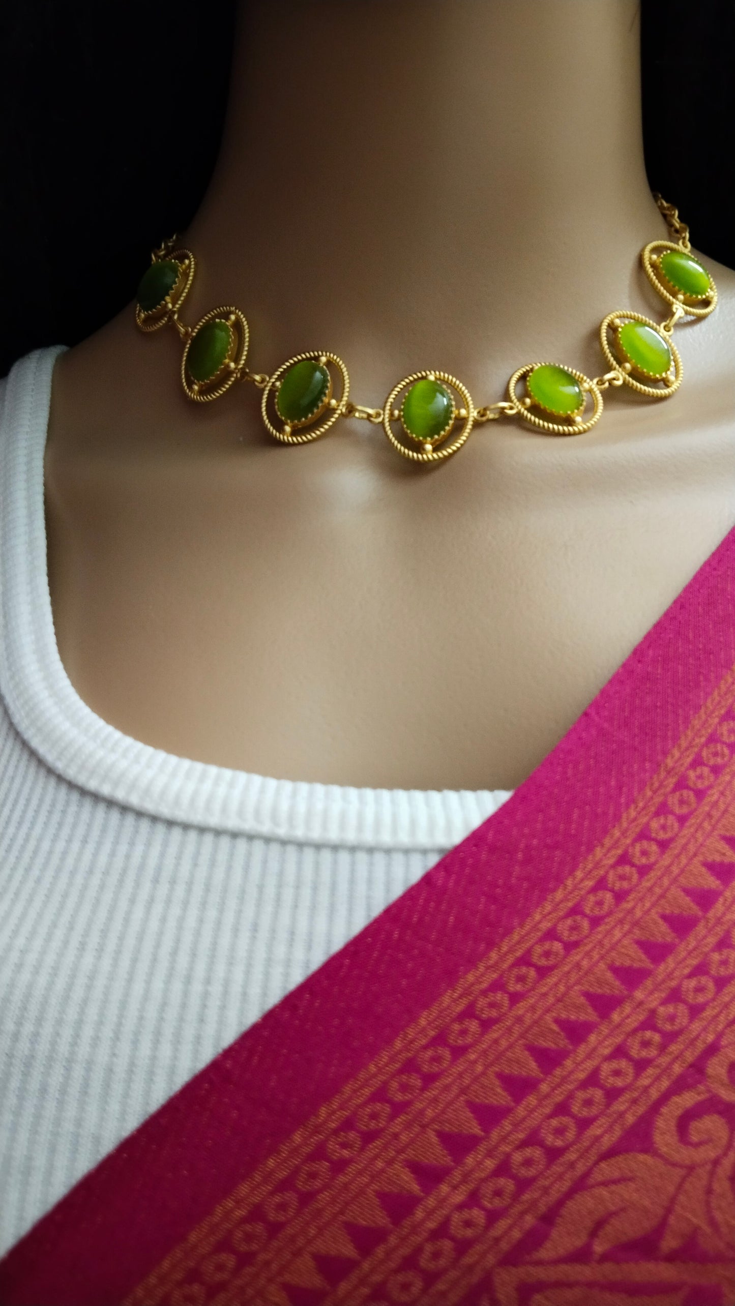 2 in 1 Fluorescent green Monalisa stone Bracelet Bracelet cum neckwear