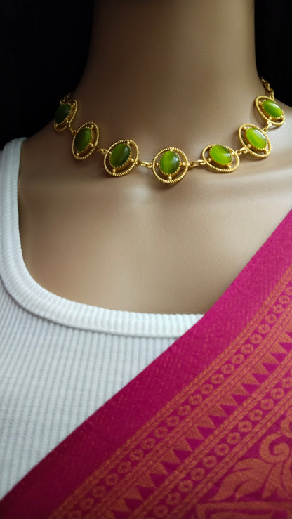 2 in 1 Fluorescent green Monalisa stone Bracelet Bracelet cum neckwear