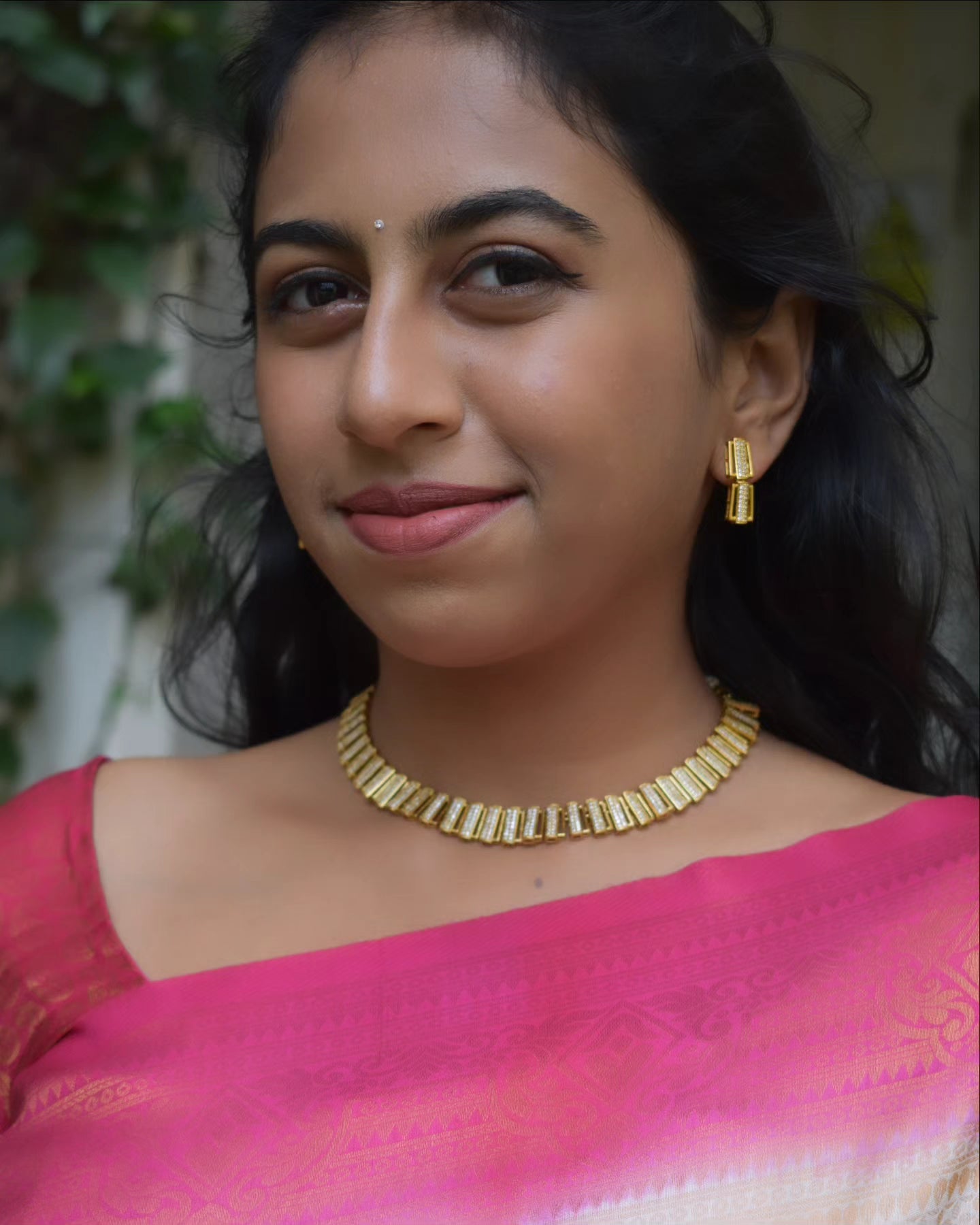 Diamond look like white stone necklace with earring set