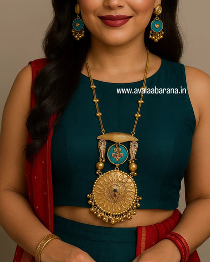 Exclusive monalisa stone, peacock motif Brass long Har/ Chain
