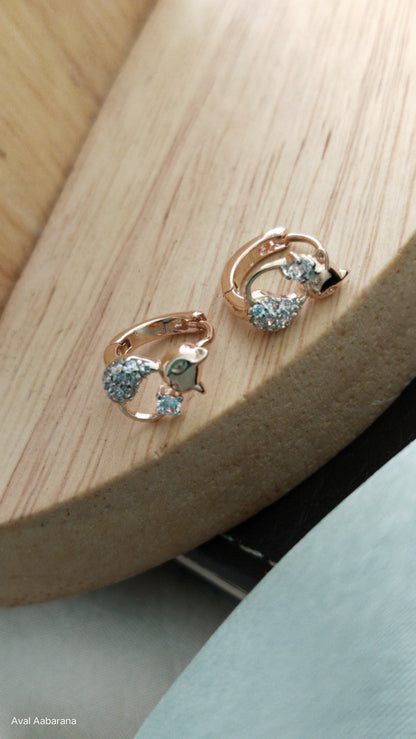 Cute anti tarnish stainless steel diamond look alike cat earring