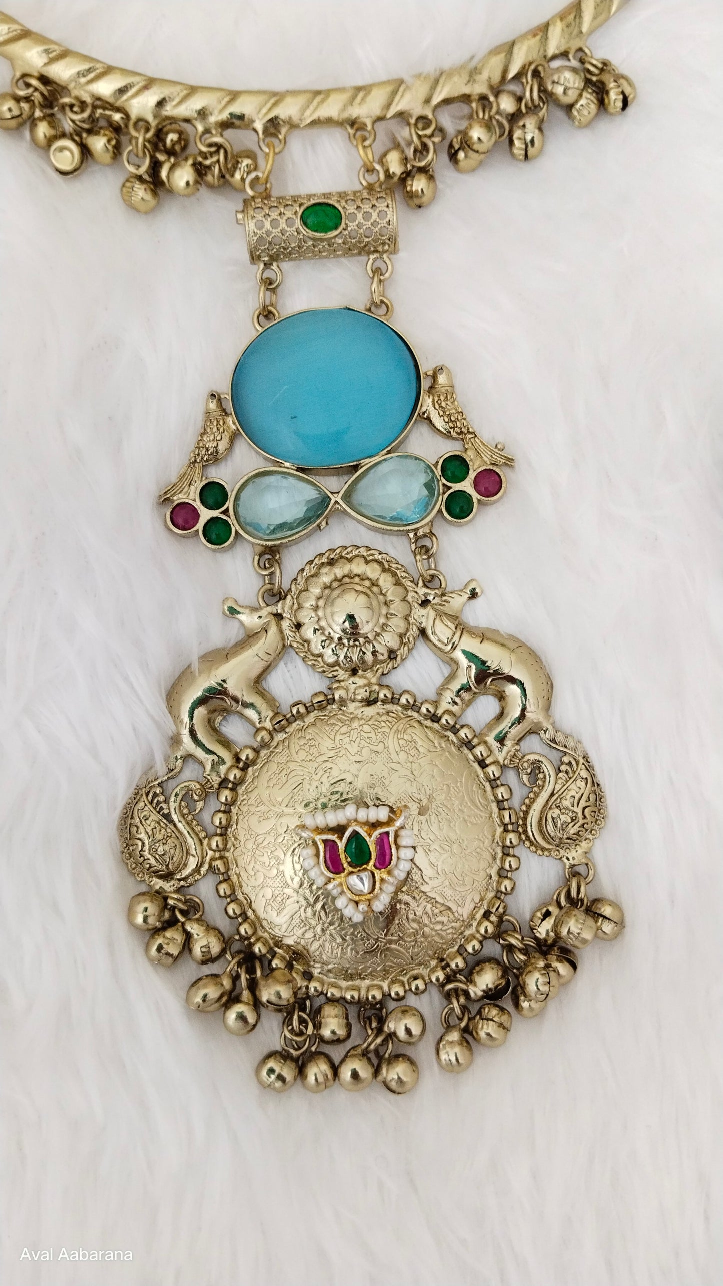 Grand husli  choker with antique designs & monalisa stone