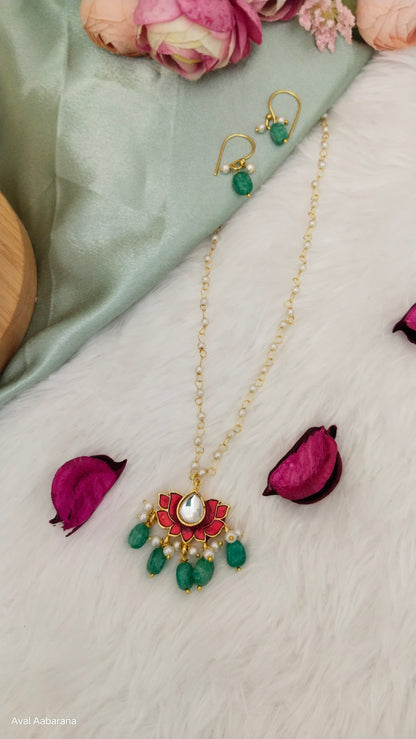 Kids Pretty meenakari & kundan pendant chain