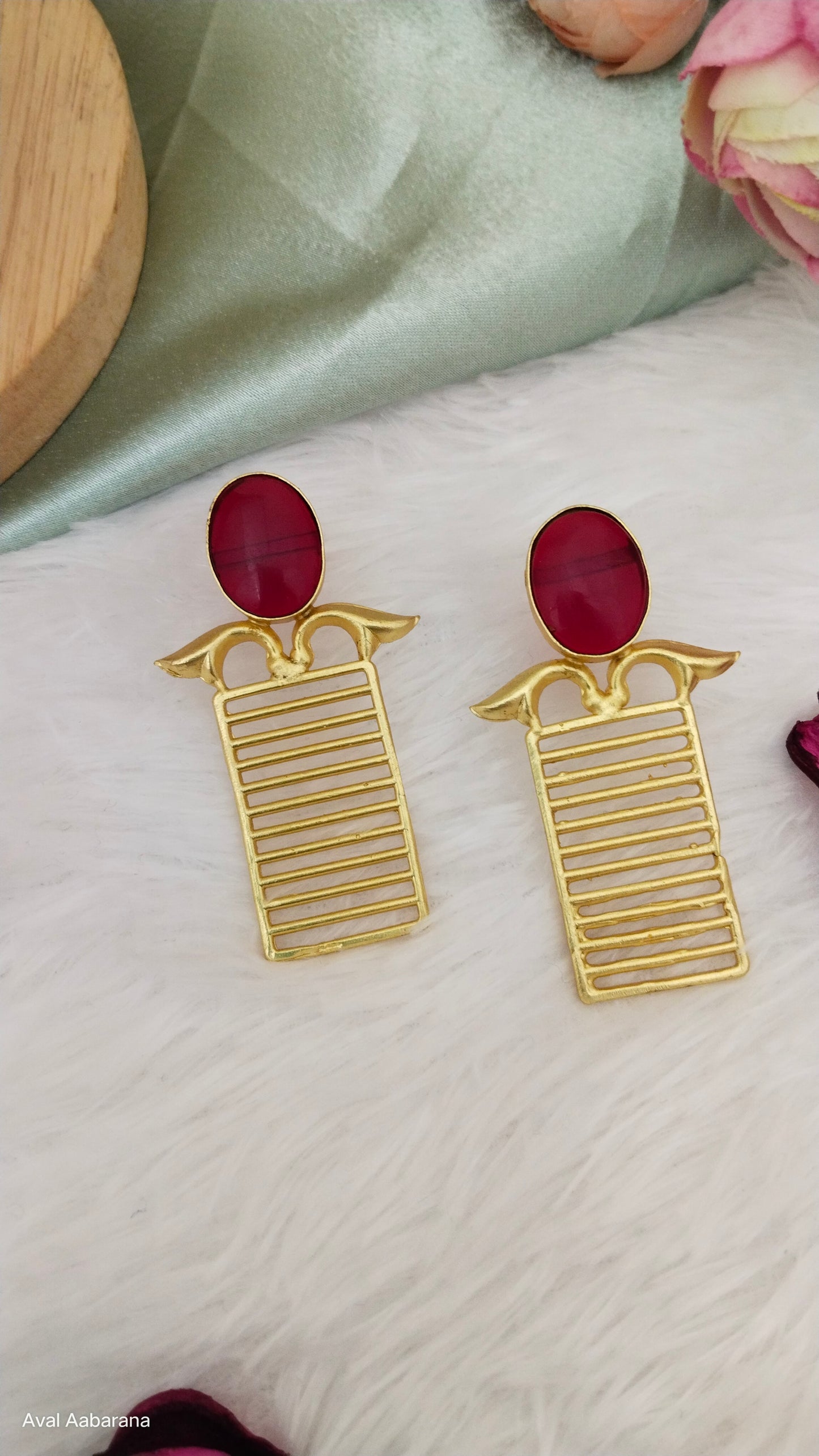 ABE0008 Statement Monalisa stone earring Red & mint green