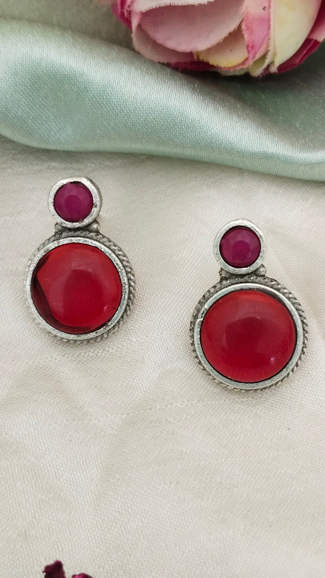 Silver Replica red monalisa stone stud