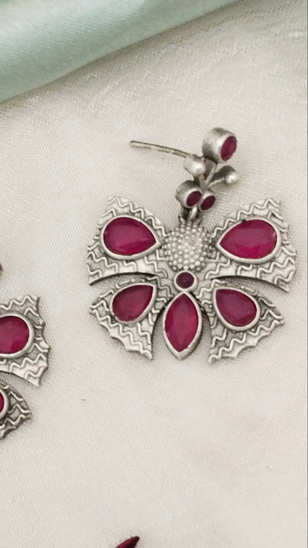 silver Replica beautiful Buterfly drop earring in royal blue & magenta