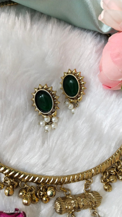 Contemporary Royal Sabyasachi  inspired Hasli choker necklace with earring