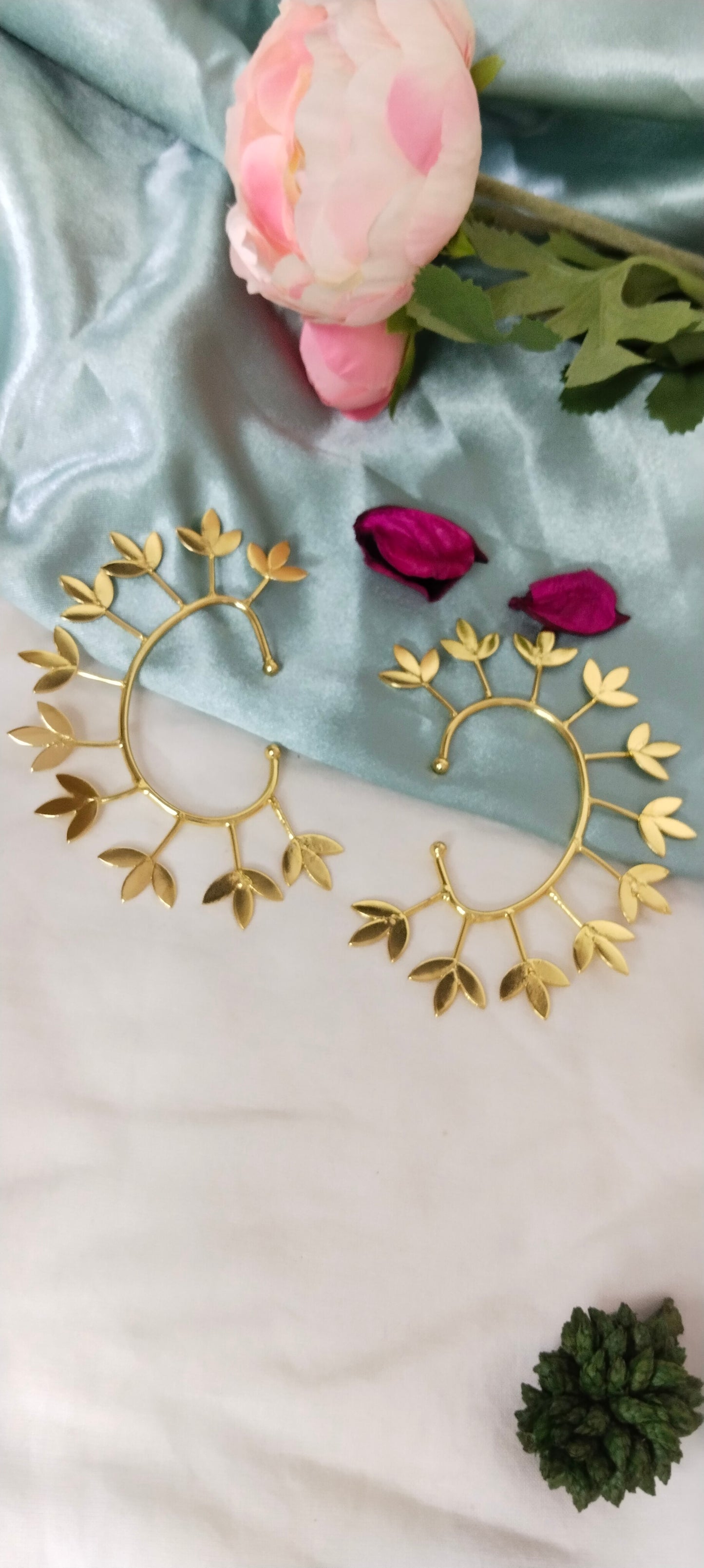 Ektha Brass Earrings cuff