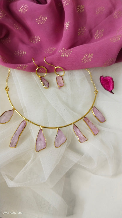 BR1090 - Exclusive Raw stone Husli choker with pretty Earring in sky blue, purple & ice blue colors