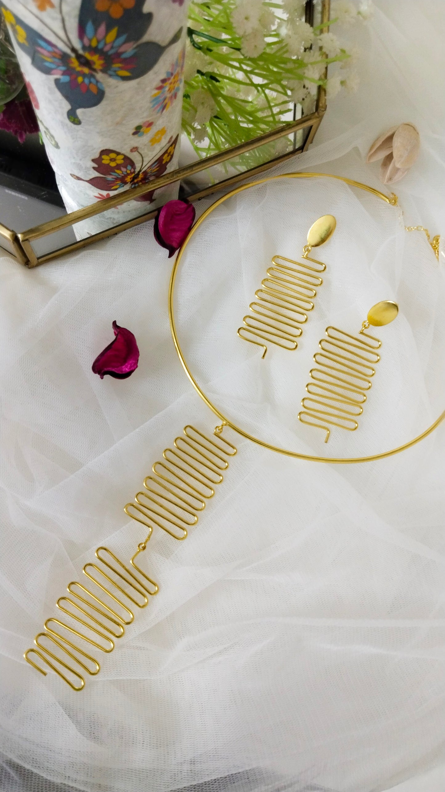 Long pendant Hasli with earrings