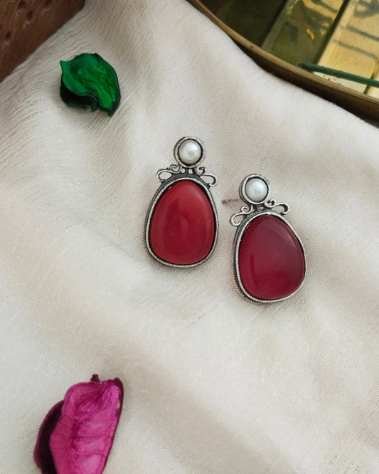 Red monalisa stone silver replica earring