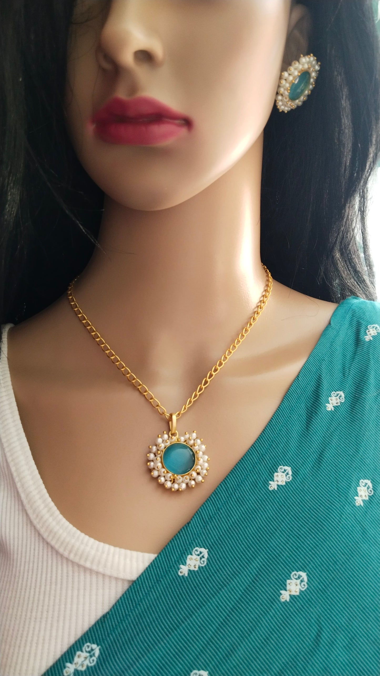 Monalisa stone, adorned with pearl pendant chain combo of chain, earring & a Finger Ring