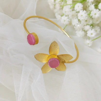 Unique flower shape with druzy stone Bracelet/Hand cuff/kada