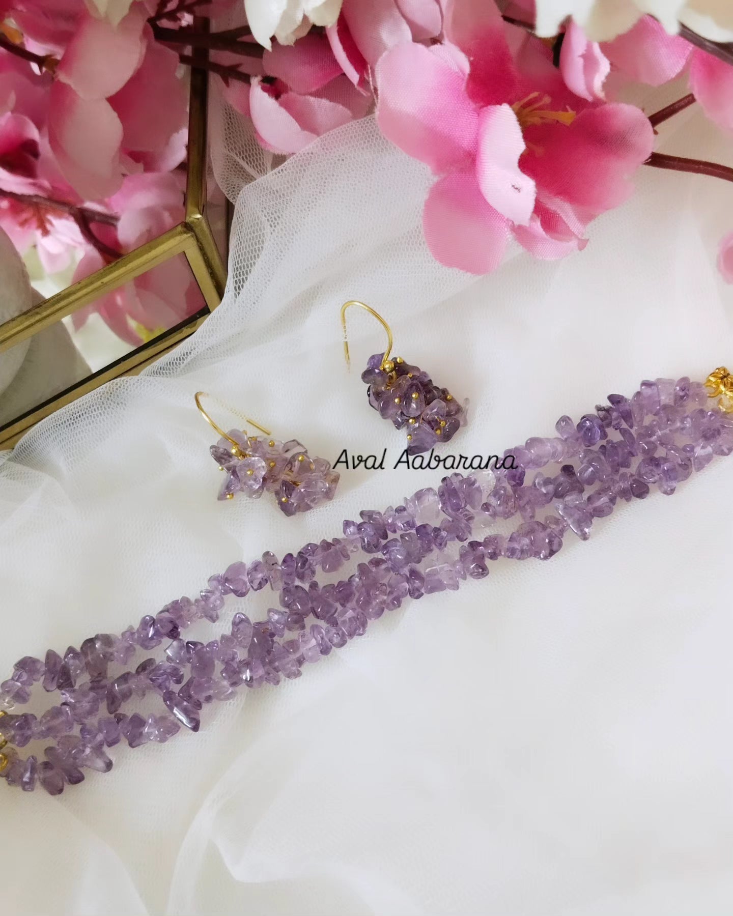 Agate crystal 3 layer choker with hook earring