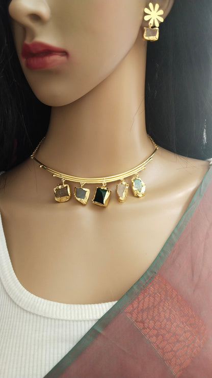 Multicolored raw stone Hasli neckpiece