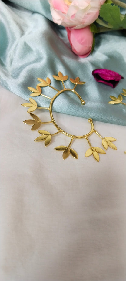 Ektha Brass Earrings cuff