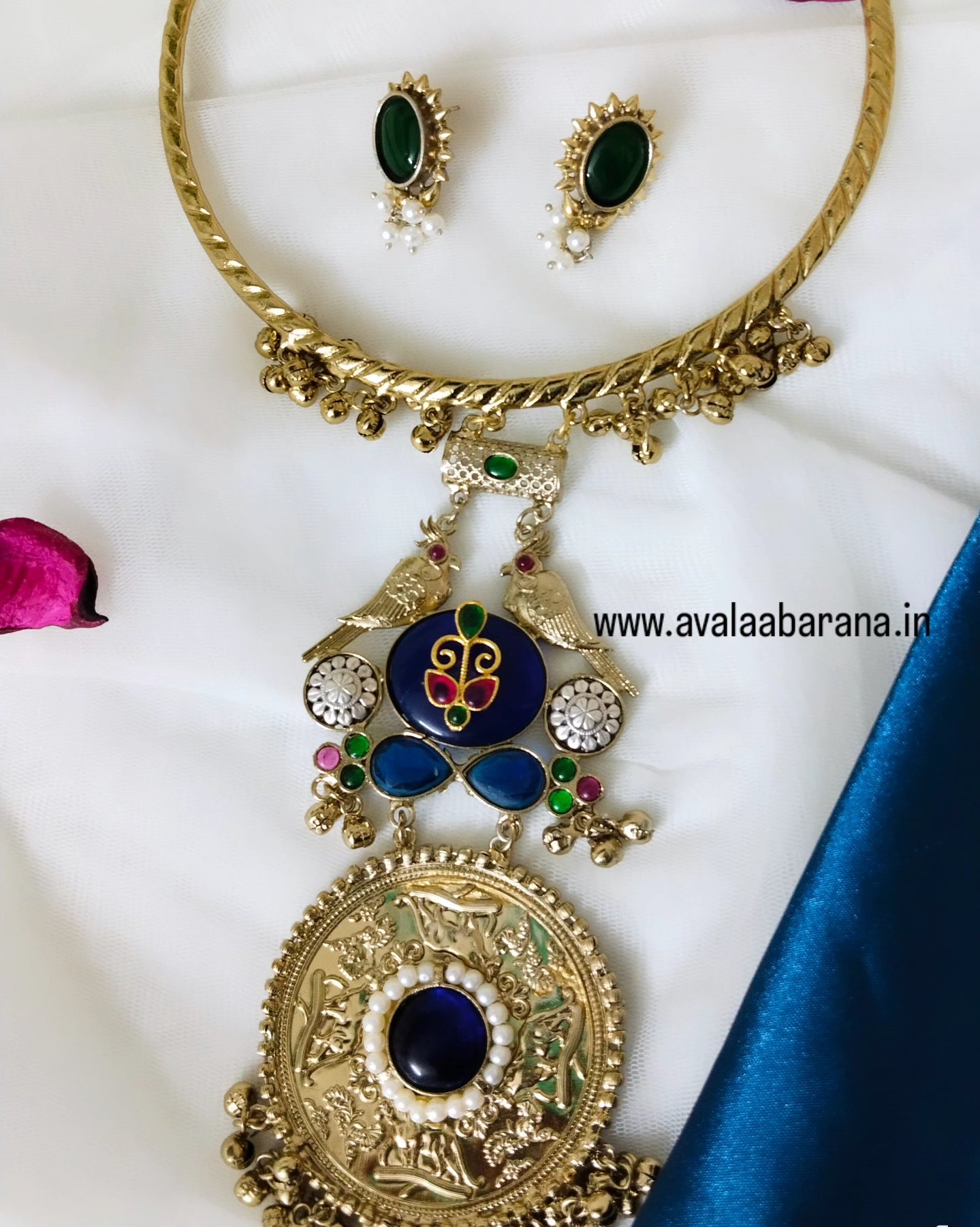 Grand Hasli made with pakshi stone, monalisa stone & Brass