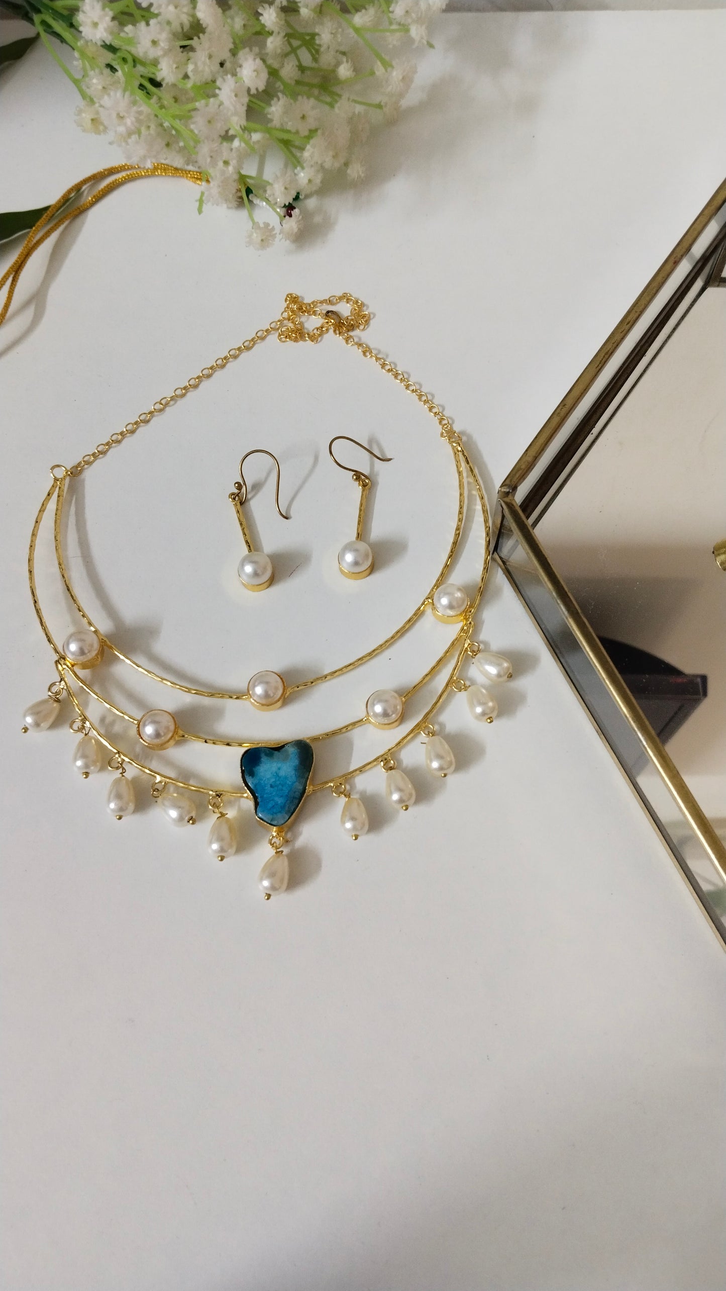 Agate stone pearl adorned 3 layer husli