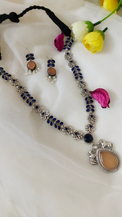 Blue with peach stone elephant silver Replica neckwear with earrings