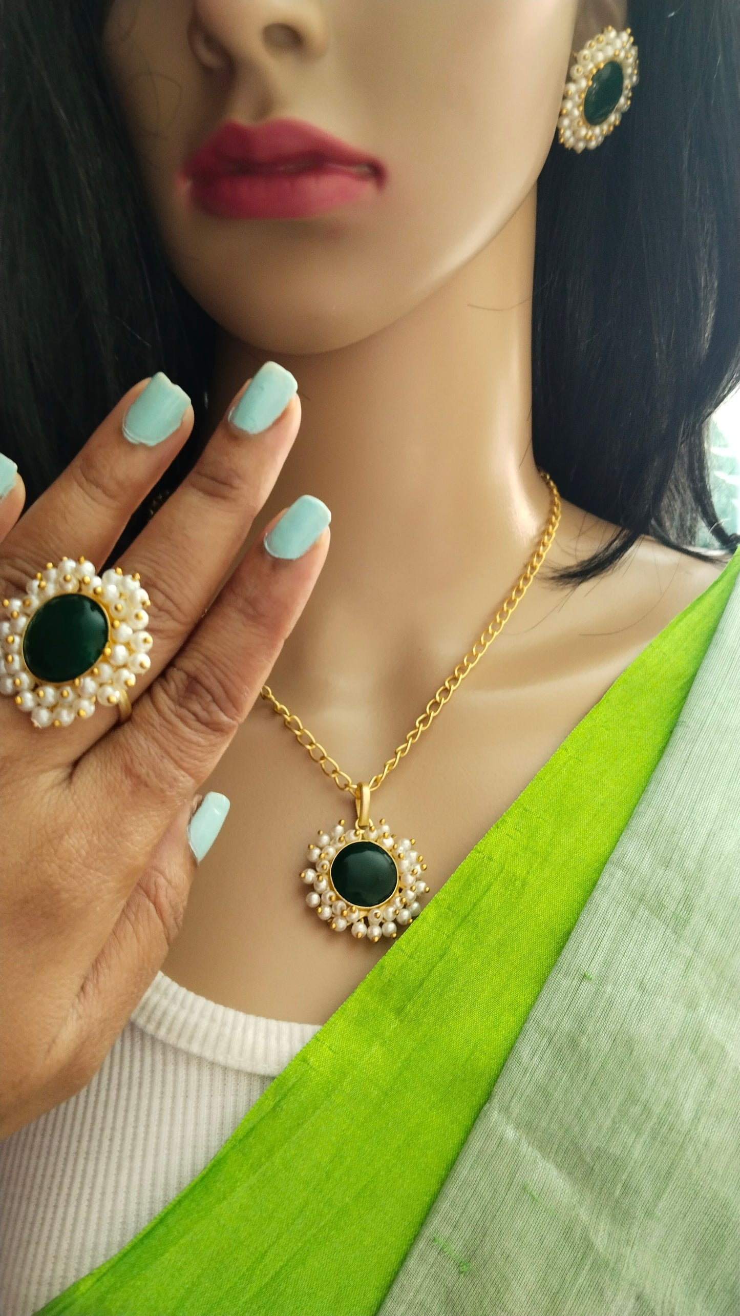 Monalisa stone, adorned with pearl pendant chain combo of chain, earring & a Finger Ring