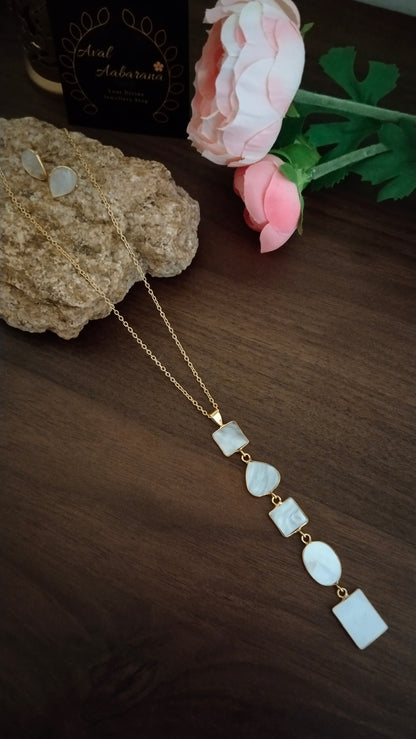 Mother of pearl indo western long pendant chain with earring