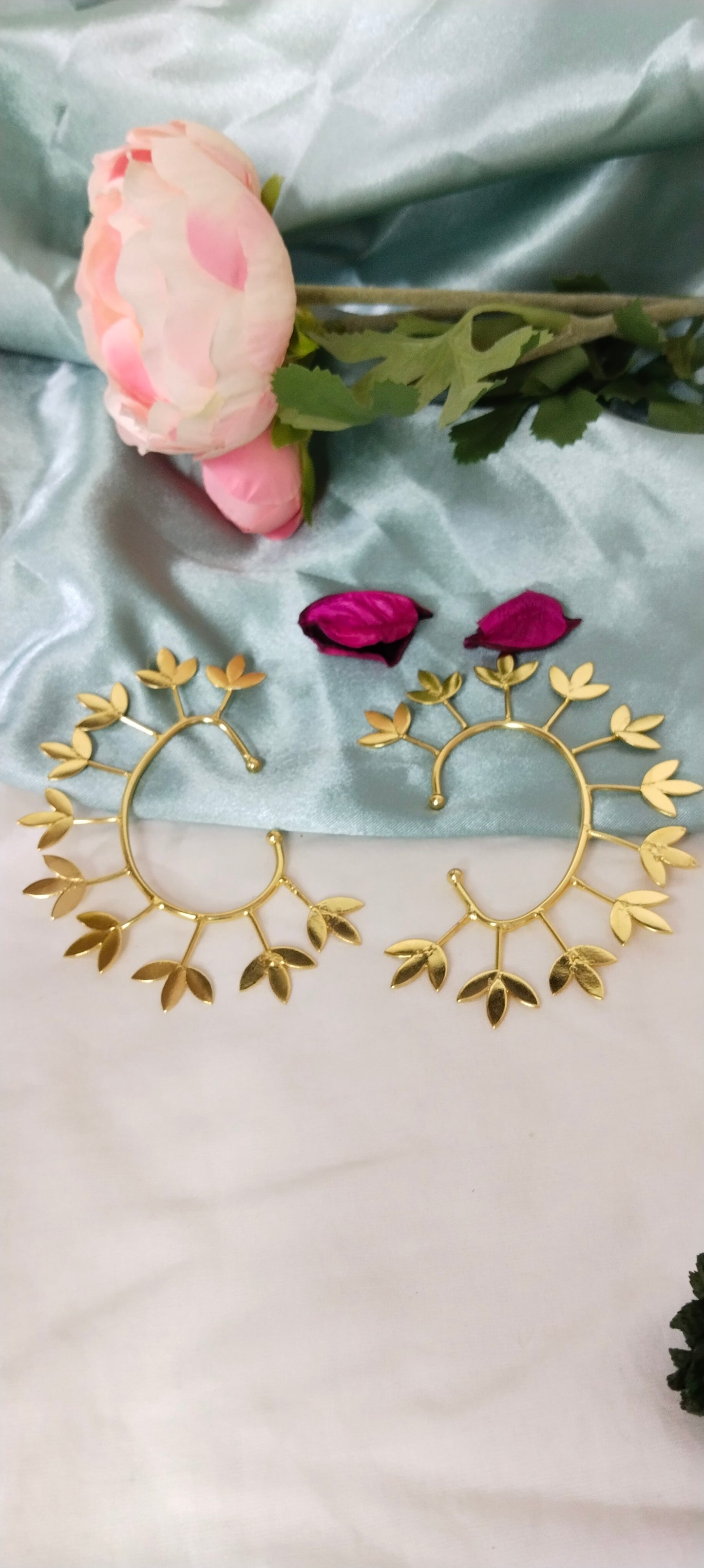 Ektha Brass Earrings cuff